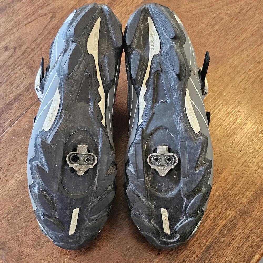 EUC SHIMANO SH-R087G Men’s Road Cycling Shoes Grey Size 44